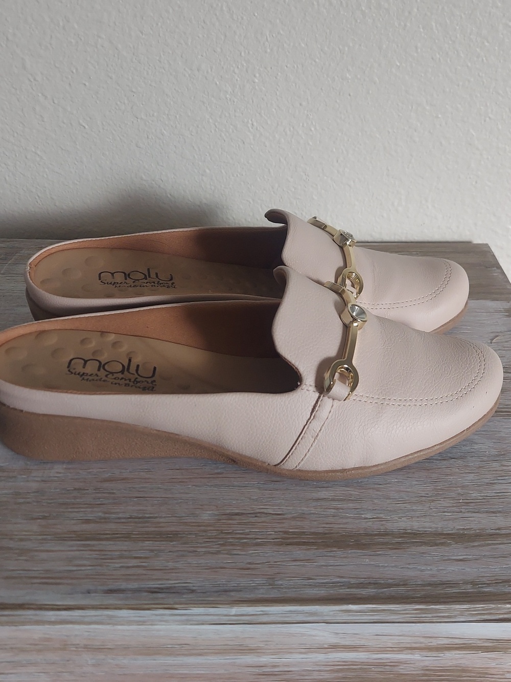 Malu Super Comfort Size 6 Women's Pink Slip Ons Open Back